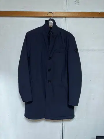 이탈리아 구매 새상품급 정가 4만 네이비 나일론 다운 코트