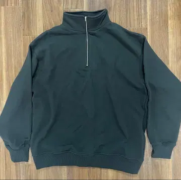 새상품 미사용 택 포함 하프 지퍼 맨투맨 트레이닝복 차콜