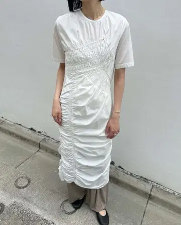 CLANE 랜덤 셔링 원피스