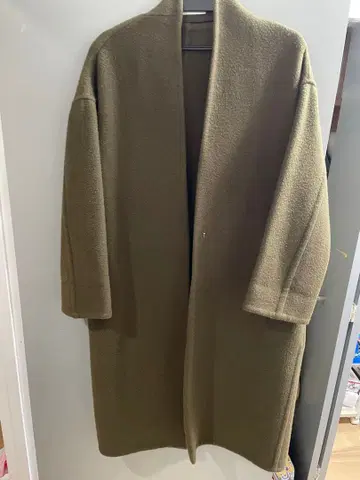 Deuxieme Classe 두지엠 클라세 노카라 코트