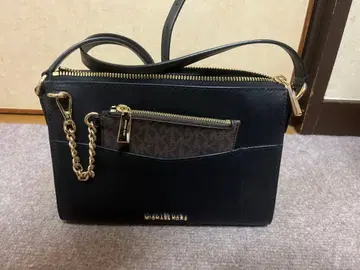 MICHAEL KORS 블랙 숄더백