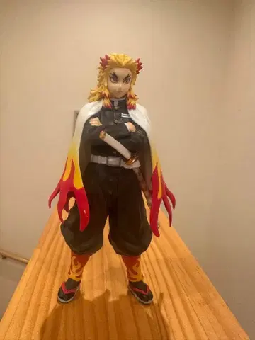 렌고쿠 쿄쥬로 피규어 불꽃 망토 포함