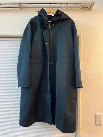 COS 롱 코트 후드 부착