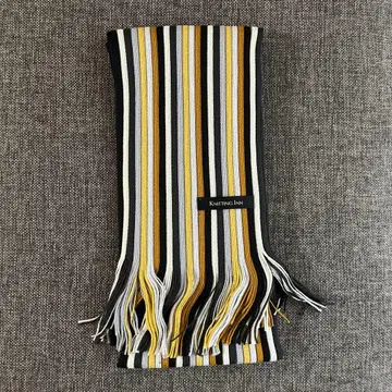 미사용 새상품 Knitting Inn 스트라이프 머플러