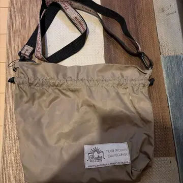Theatre Products 숄더백 베이지