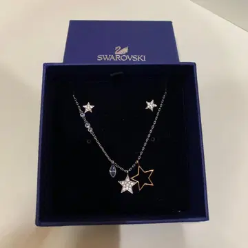 Swarovski 별 모양 목걸이와 귀찌 세트