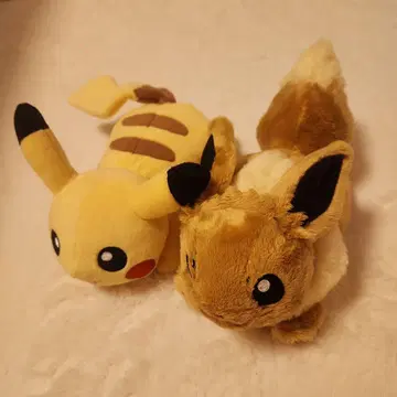 포켓몬 피카츄 이브이 봉제 인형 세트