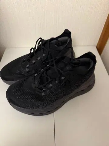 Cloudsurfer MaxWide 알펜 한정 컬러