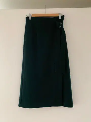 DRESSTERIOR 다크 그린 랩 타이트 스커트 36