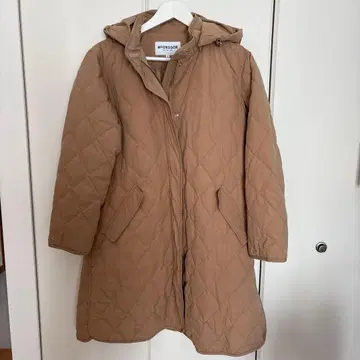 부해 보이지 않는 맥그리거 베이지(카멜) 다운 자켓 M