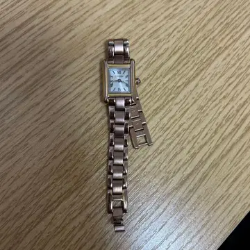 CITIZEN 로즈 골드 아날로그 시계