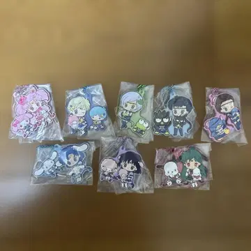 세일러문 x 산리오 키링 8개 세트