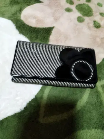 마리콴트 장지갑