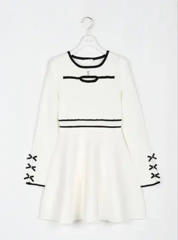 evelyn 바이컬러 니트 플레어 OP