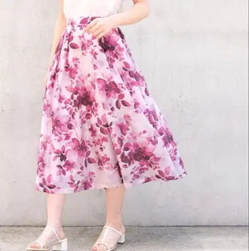 스트로베리 필드 시어 블룸 스커트 사이즈 1