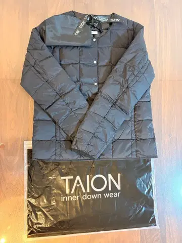 [ 새상품급 ] 베이직 크루넥 버튼 이너 다운 자켓