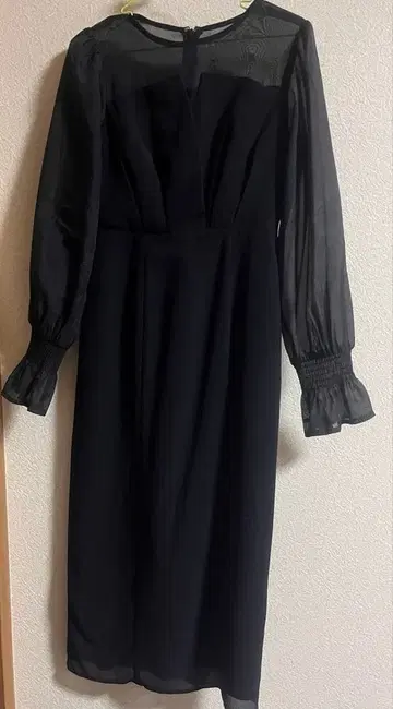 뷔스티에풍 볼륨 슬리브 쉬폰 드레스 결혼식 동창회 경사스러운 자리 원피스