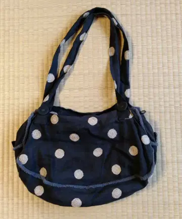 미나 페르호넨 클라우드 백 도트