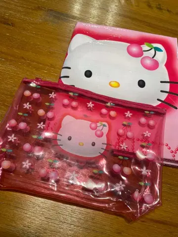 1988 체리 키티 시트와 파우치 세트