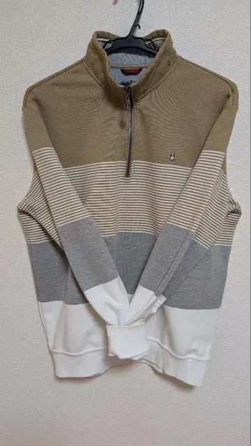 Hush Puppies 하프 지퍼 트레이닝복