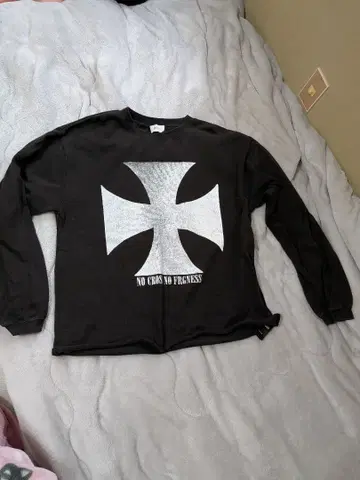 FRGNESS 크로스 디자인 블랙 세트 셋업