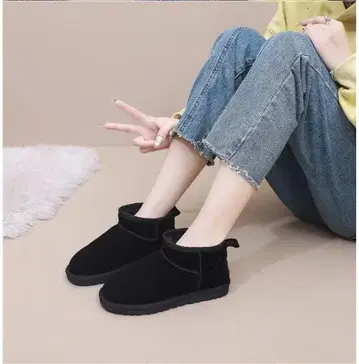 소가죽 새상품 블랙 스웨이드 숏 어그 부츠