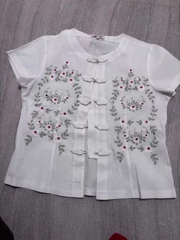 자수 코튼 반팔 셔츠