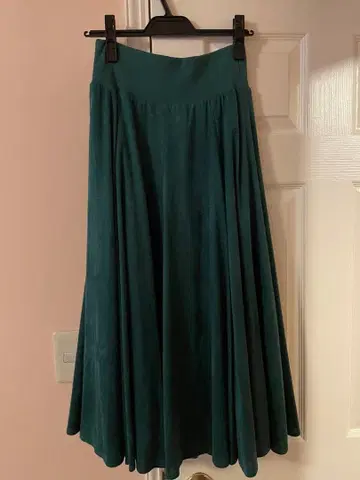 [ S.T.B ] 플레어 스커트 롱 기장 그린