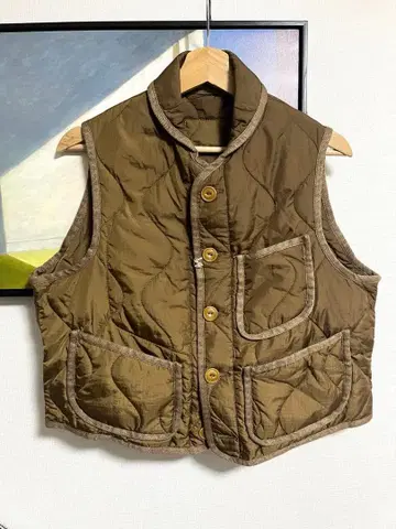 [미사용 새상품] 45R 퀼팅 베스트