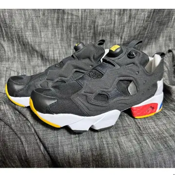 정가 19800엔 Reebok 인스타펌프 퓨리 OG 스니커즈 블랙