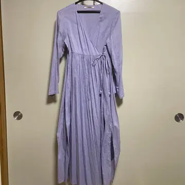 누키테파 랩 스타일 긴팔 원피스