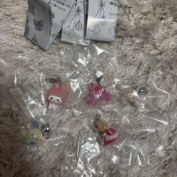 산리오 캐릭터즈 윳토 메지루시 액세서리 세미 컴플리트 5종