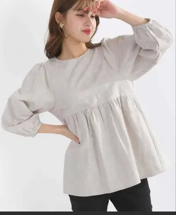 플로럴 자카드 페플럼 블라우스 piccin