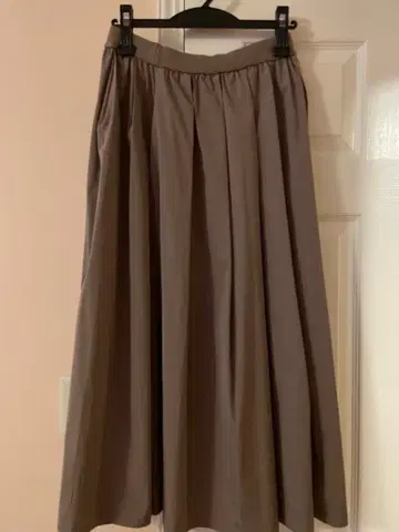 [ S.T.B ] 플레어 스커트 베이지 브라운 새상품급