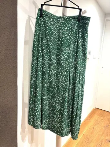 HOBBS 그린 꽃무늬 롱 스커트