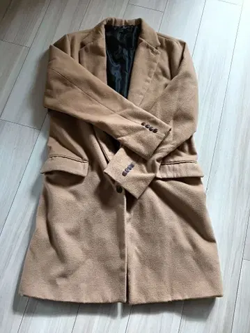 베이지 체스터 코트