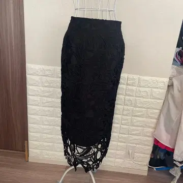 Feerichelu 블랙 레이스 타이트 스커트 M 사이즈