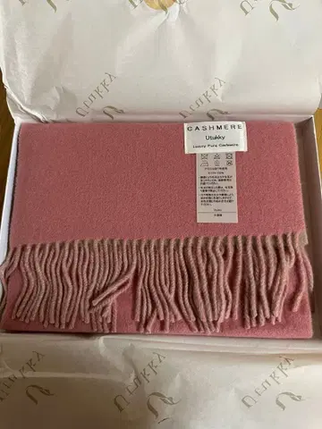 Utukky 핑크 캐시미어 머플러 미사용 새상품!