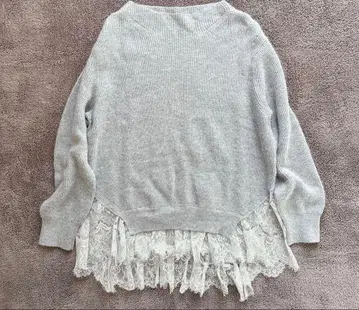 이에나 하이넥 양 골지 밑단 레이스 풀오버