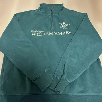 하프 지퍼 맨투맨