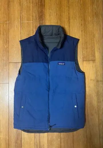 Patagonia 네이비 다운 베스트