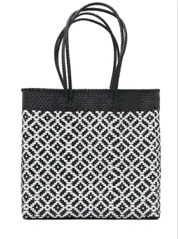 멜카도 루테라 ESPUMA 다이아몬드 무늬 토트백