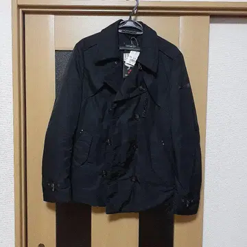 PEUTEREY 블랙 밀리터리 자켓