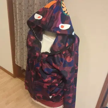 카모플라쥬 패턴 후드티