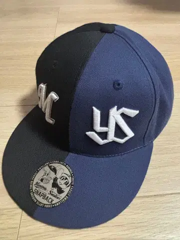 도쿄 야쿠르트 스왈로스 지바 롯데 마린스 콜라보 캡