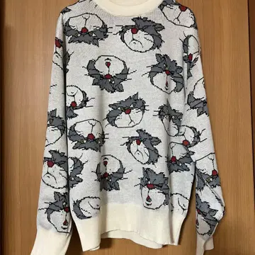 택 포함 새상품 루시퍼 스웨터 신데렐라 디즈니 L