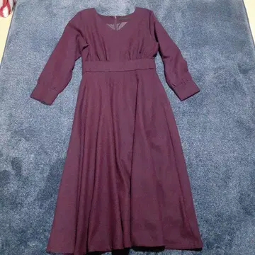 URBAN RESEARCH 차분한 A라인 롱 원피스 미사용품