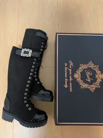 [ 미사용 새상품 박스 있음 ] Rady 통굽 롱 부츠 레이스업