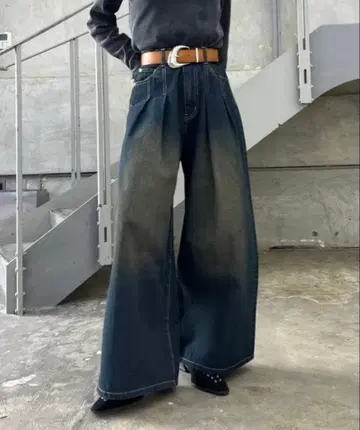 PAGEBOY 턱 데님 팬츠 네이비