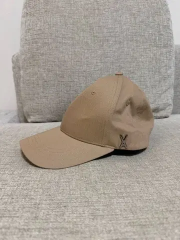 [ 미사용 새상품 ] VARZAR 베이지 캡